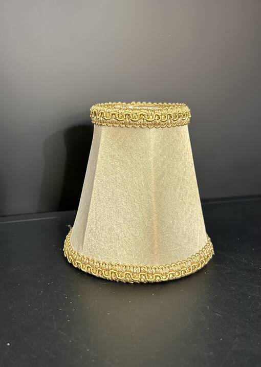 Kruunuvarjostin pieni kulta, Kehikkotuote - Kankaiset varjostimet ja muut kuin lasi - 101081 - 4