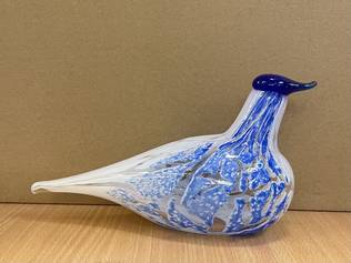 Suomilintu sininen / valkoinen - koristelasi, kotimainen, Lasi-Kostamo - Sisustustuotteet ja astiat - 182712 - 2