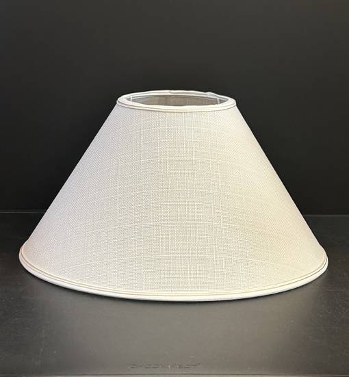 Varjostin 10/30 kiinteällä pitimellä, luonnonvalkoinen pellava, Ateljee Sinun Varjosi - Kankaiset varjostimet ja muut kuin lasi - 002572 - 1