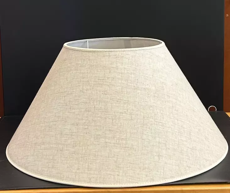 Varjostin 22/50 New York kiinteällä pitimellä, Ateljee Sinun Varjosi - Kankaiset varjostimet ja muut kuin lasi - 005502 - 1