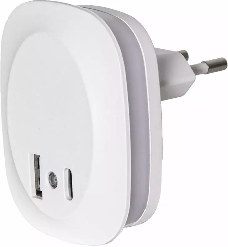 357-93 Led Yövalo hämärätunnistimella ja USB-A / USB-C latausporteilla, Star Trading - Seinävalaisimet - 007625 - 1