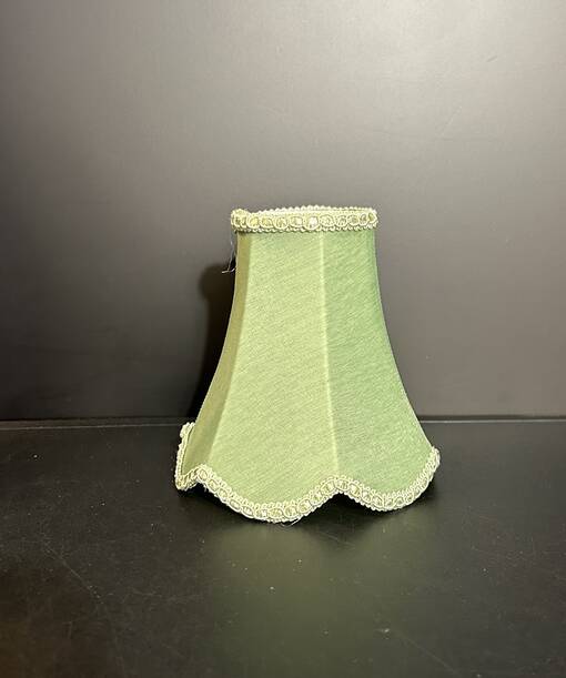 Kruunuvarjostin Elisa12 vihreä, VarjoMarja - Kankaiset varjostimet ja muut kuin lasi - 183435 - 3