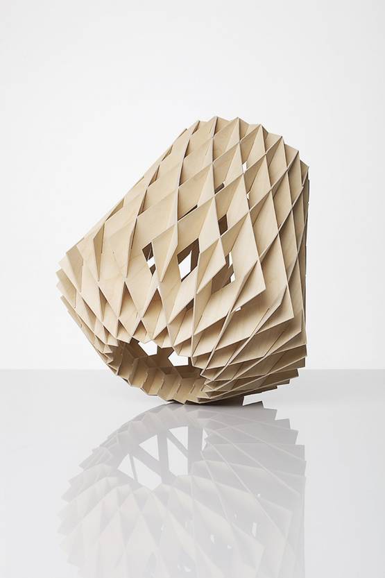 PT2801 Pilke 28 - pöytävalaisin, koivu, E27, Suunnittelija Tuukka Halonen, kotimainen, Showroom Finland - Pöytävalaisimet - 008635 - 1