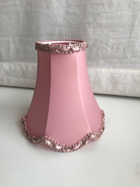 Kruunuvarjostin Elisa 12 roosa, roosa/kulta reunanauha, VarjoMarja - Kankaiset varjostimet ja muut kuin lasi - 183436 - 1