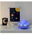 UFO väriä vaihtava led- pöytävalaisin, House of Disaster - Pöytävalaisimet - 006497 - 3