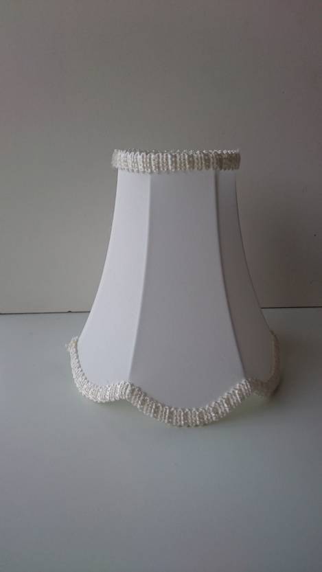 Kruunuvarjostin Elisa 12 valkoinen, VarjoMarja - Kankaiset varjostimet ja muut kuin lasi - 101067 - 1