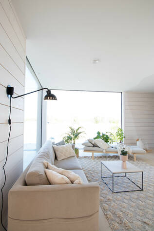 S51010-1MU Vilja seinävalaisin, musta, design Jenni Inkeroinen, Sessak - Seinävalaisimet - 184708 - 2