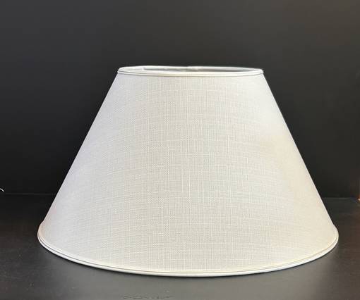 Varjostin 18/40 kiinteällä pitimellä, luonnonvalkoinen pellava, Ateljee Sinun Varjosi - Kankaiset varjostimet ja muut kuin lasi - 002588 - 1