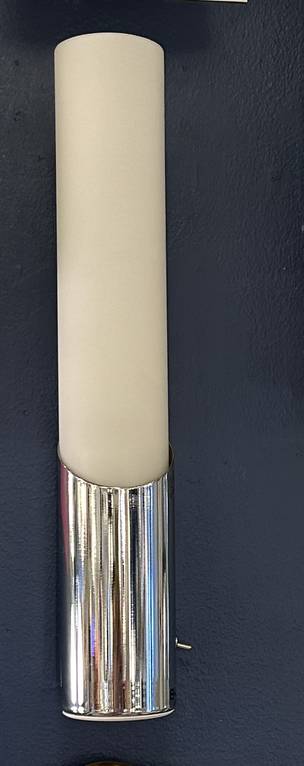 2191/018 seinävalaisin pistorasialla, kromi, Briloner, e.litevalaisimet - Seinävalaisimet - 012229 - 1